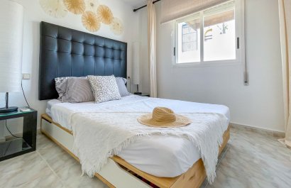 Reventa - Townhouse / Duplex - Torrevieia - La Siesta
