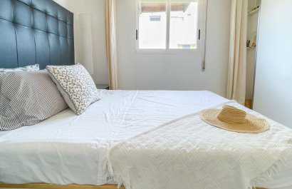 Reventa - Townhouse / Duplex - Torrevieia - La Siesta