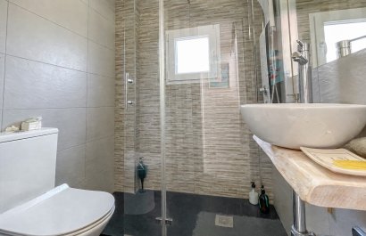 Reventa - Townhouse / Duplex - Torrevieia - La Siesta