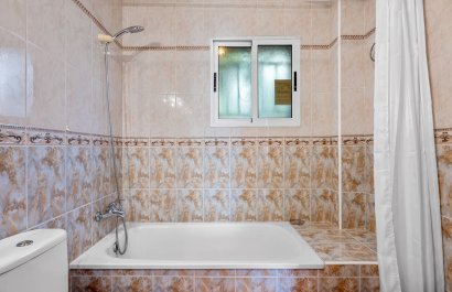 Herverkoop - Villa - Orihuela Costa - El Galan