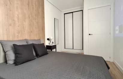 Resale - Apartment / Duplex - Torrevieia - Torrevieja