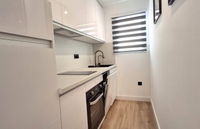 Resale - Apartment / Duplex - Torrevieia - Torrevieja