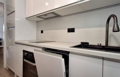 Resale - Apartment / Duplex - Torrevieia - Torrevieja