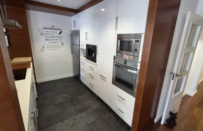 Herverkoop - Apartments - Flats - Torrevieia - Center