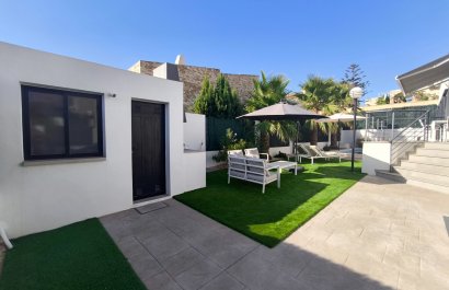 Resale - Villa - Polop - Alberca