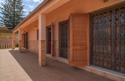 Resale - Villa - Torrevieia - LOS BALCONES - LOS ALTOS