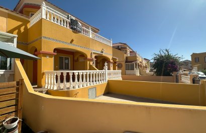 Resale - Townhouse / Duplex / Corner - Orihuela Costa - La Regia