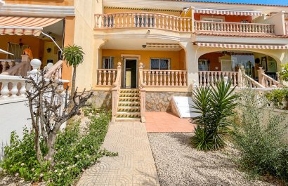 Resale - Townhouse / Duplex / Corner - Ciudad Quesada - Doña Pepa