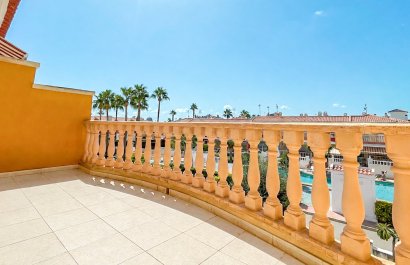 Resale - Townhouse / Duplex / Corner - Ciudad Quesada - Doña Pepa