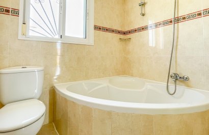 Resale - Townhouse / Duplex / Corner - Ciudad Quesada - Doña Pepa