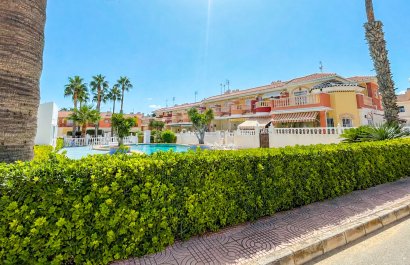 Resale - Townhouse / Duplex / Corner - Ciudad Quesada - Doña Pepa