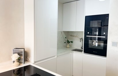 Resale - Apartments - Flats - Torrevieia - Center
