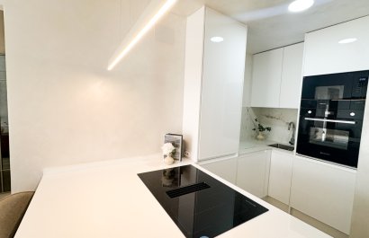 Resale - Apartments - Flats - Torrevieia - Center