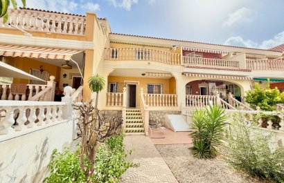 Resale - Townhouse / Duplex / Corner - Ciudad Quesada - Doña Pepa