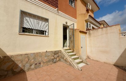 Resale - Townhouse / Duplex / Corner - Ciudad Quesada - Doña Pepa