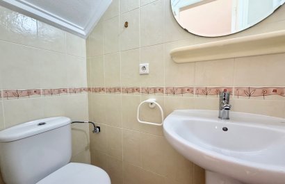 Resale - Townhouse / Duplex / Corner - Ciudad Quesada - Doña Pepa