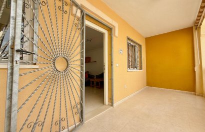 Resale - Townhouse / Duplex / Corner - Ciudad Quesada - Doña Pepa