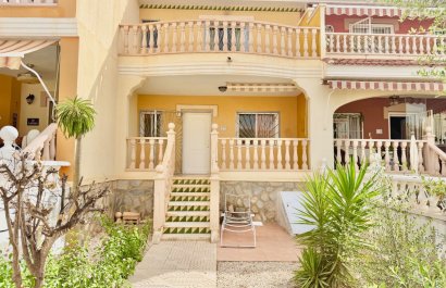 Resale - Townhouse / Duplex / Corner - Ciudad Quesada - Doña Pepa