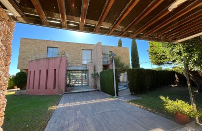 Resale - Villa - Orihuela Costa - Dehesa de campoamor