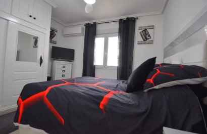 Reventa - Villa - Orihuela Costa - Playa Flamenca