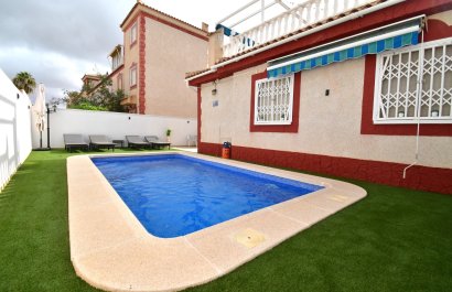 Reventa - Villa - Orihuela Costa - Playa Flamenca