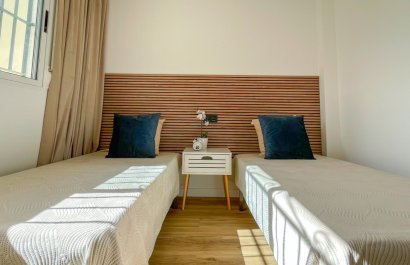 Reventa - Townhouse / Duplex - Orihuela Costa - Los Altos *