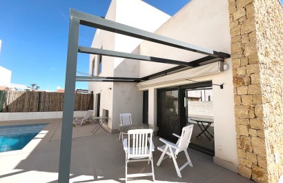 Reventa - Villa - Ciudad Quesada - Pueblo Bravo