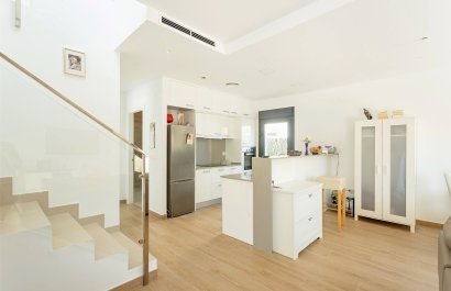 Reventa - Villa - Ciudad Quesada - Pueblo Bravo