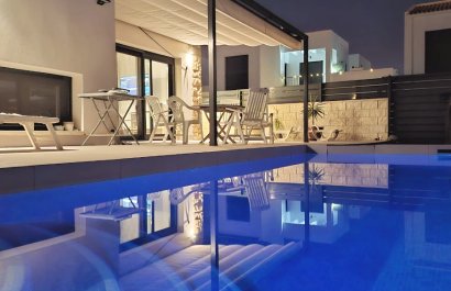 Reventa - Villa - Ciudad Quesada - Pueblo Bravo