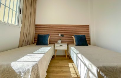 Reventa - Townhouse / Duplex - Orihuela Costa - Los Altos *