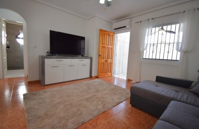 Resale - Villa - Orihuela Costa - Playa Flamenca