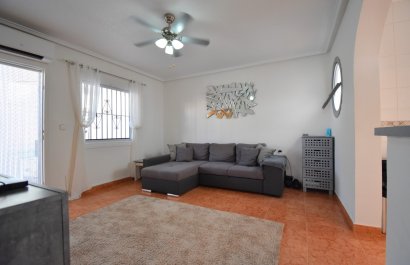 Resale - Villa - Orihuela Costa - Playa Flamenca