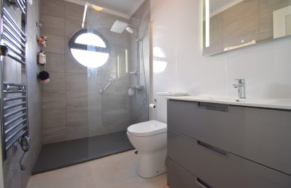 Resale - Villa - Orihuela Costa - Playa Flamenca