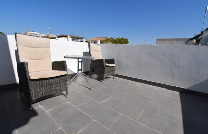 Resale - Villa - Orihuela Costa - Playa Flamenca