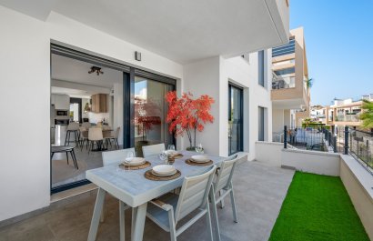 Resale - Apartments - Flats - Orihuela Costa - Villamartín