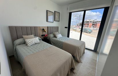 Obra nueva - Bungalow - Los Alcázares