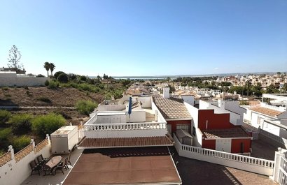 Reventa - Townhouse / Duplex - Ciudad Quesada - La Fiesta