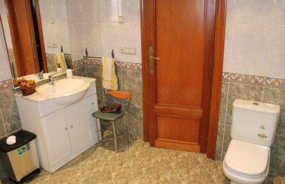 Herverkoop - Villa - Benidorm - Poniente