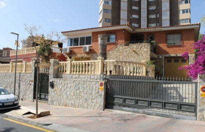 Herverkoop - Villa - Benidorm - Poniente