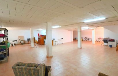 Reventa - Villa - Benidorm - Urbanizaciones