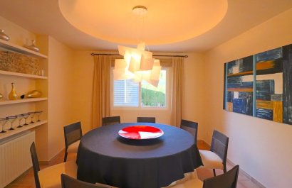 Reventa - Villa - Benidorm - Urbanizaciones