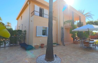 Reventa - Villa - Benidorm - Urbanizaciones