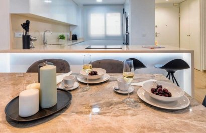 Resale - Townhouse / Duplex / Corner - Finestrat - Urbanización