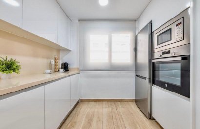 Resale - Townhouse / Duplex / Corner - Finestrat - Urbanización