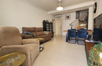 Resale - Townhouse / Duplex / Corner - Ciudad Quesada - Cuidad Quesada
