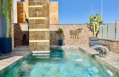 Resale - Villa - Orihuela Costa - Cabo Roig