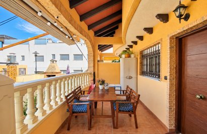 Resale - Townhouse / Duplex / Corner - Guardamar del Segura - Center - El Raso