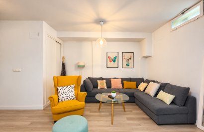 Resale - Townhouse / Duplex / Corner - Guardamar del Segura - Center - El Raso