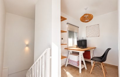 Resale - Townhouse / Duplex / Corner - Guardamar del Segura - Center - El Raso