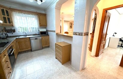 Herverkoop - Villa - Orihuela Costa - Villamartín